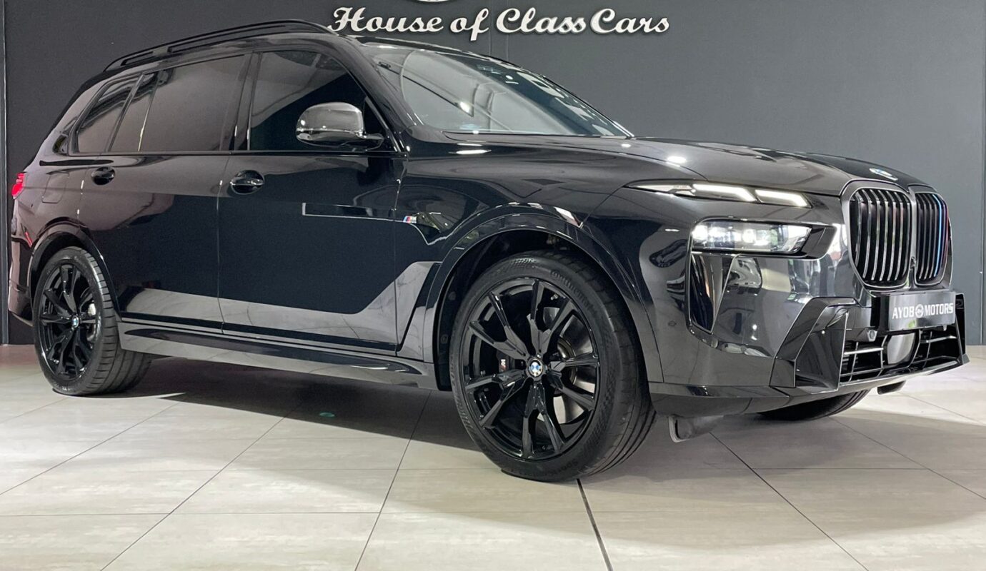 2023 BMW X7