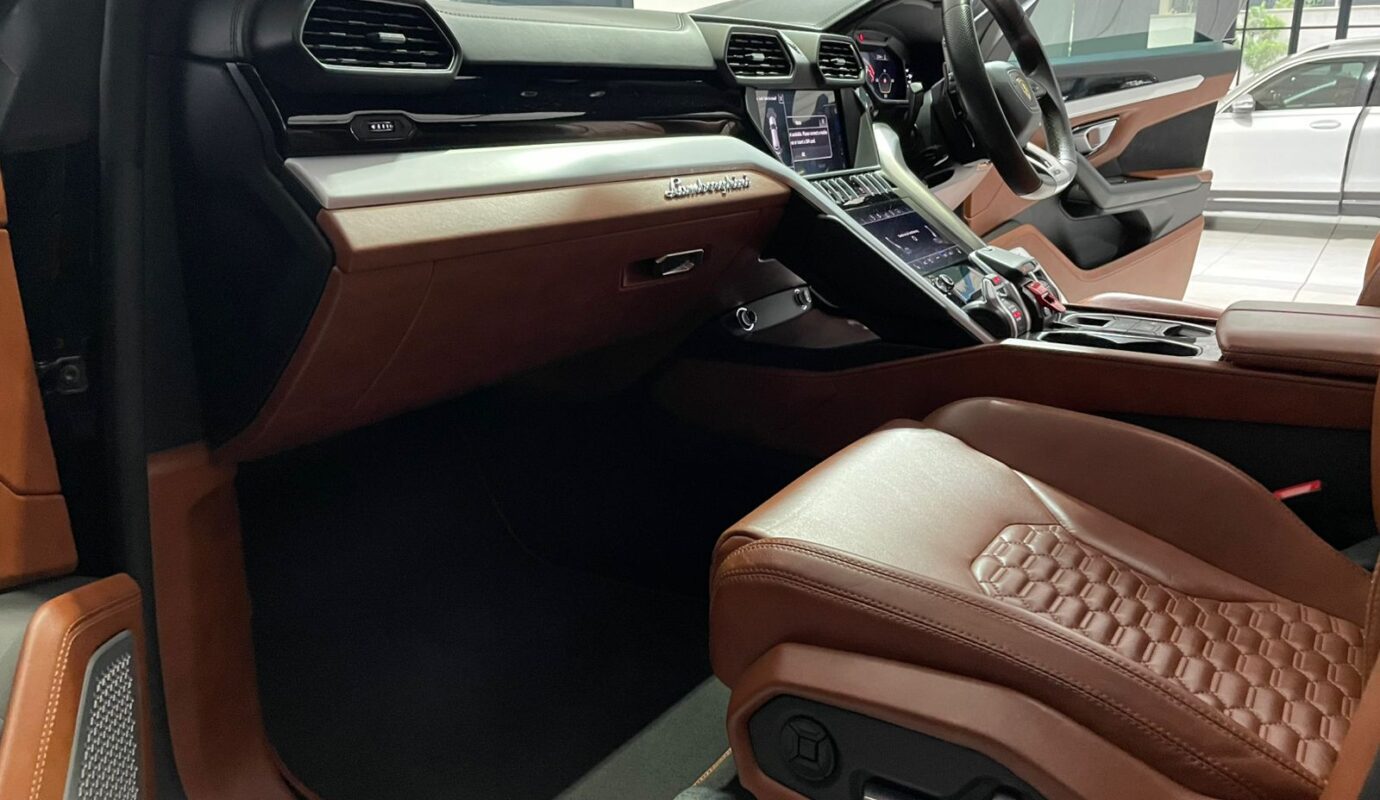 2019 Lamborghini Urus