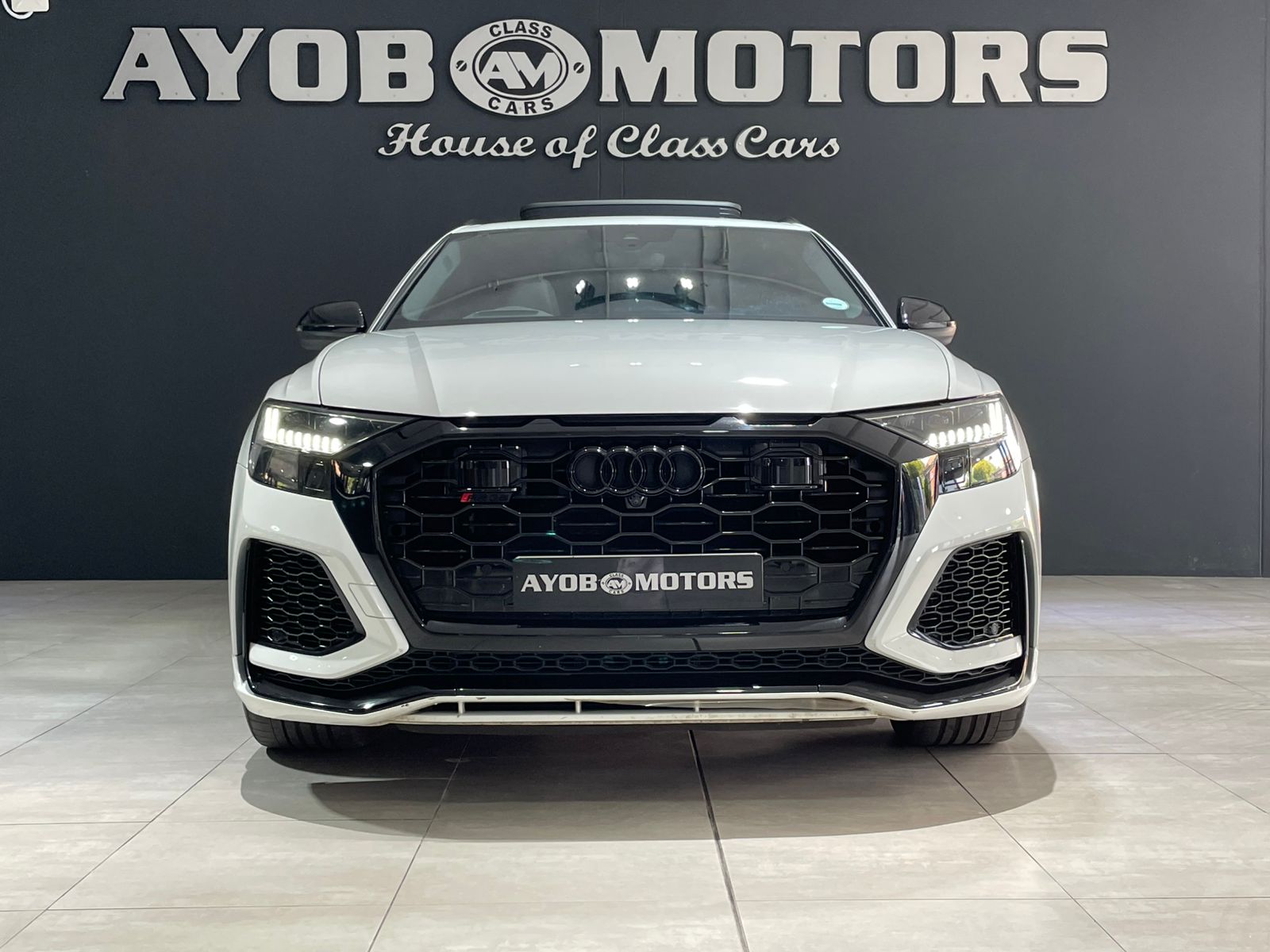 2021 AUDI RSQ8 - Ayob Motors