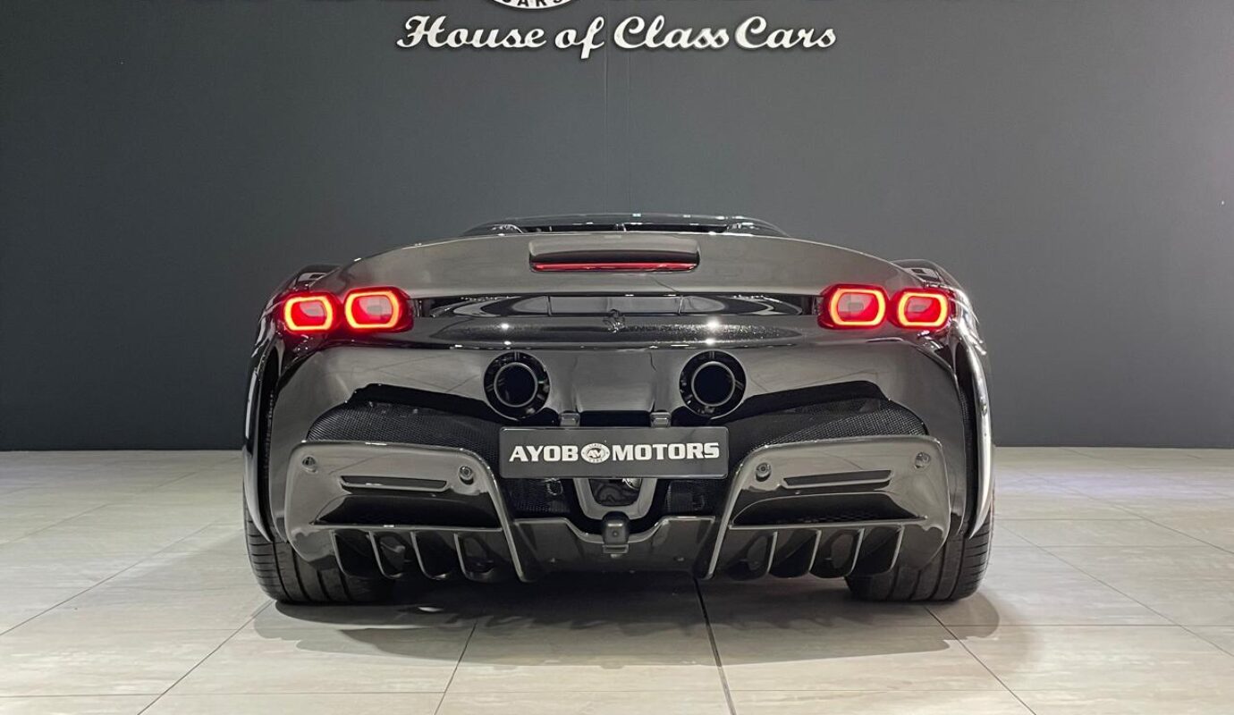 2024 Ferrari SF90 Spider